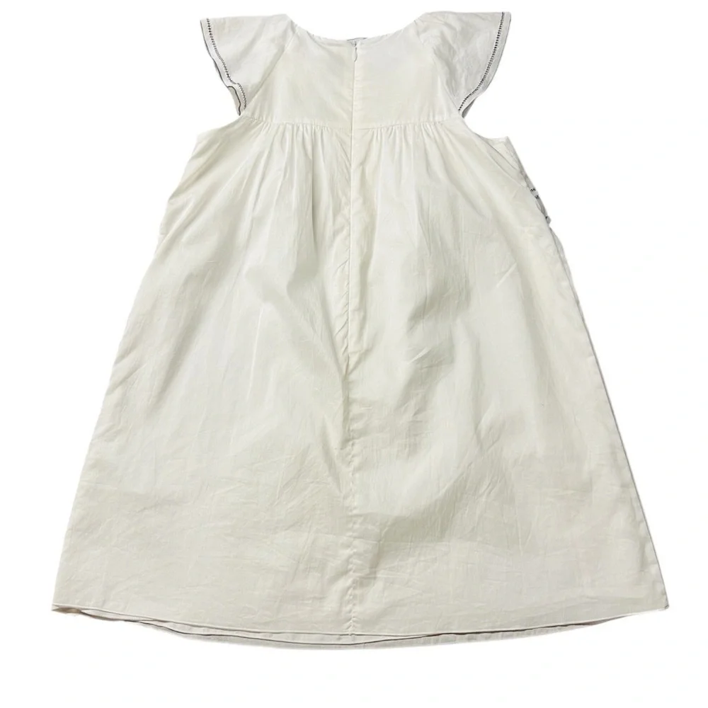 Chloe Kids White Formal Dress With Beautiful Blue accents Size 8
